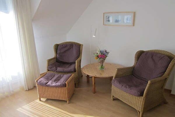 Op 1,0 km van zee: Comfortabel appartement in Westerland voor 5 personen - thumbnail 3
