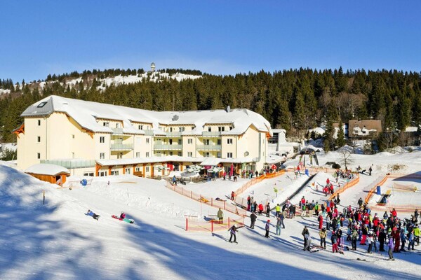 Aan de piste: Modern appartement in Feldberg voor 4 personen - thumbnail 6