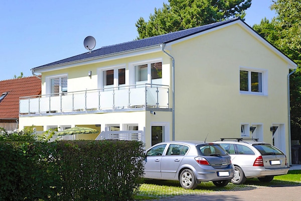2-persoons appartement op 350m van de zee in Wyk auf Föhr - thumbnail 1