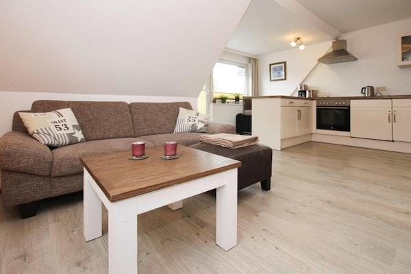 Op 700 m van zee: Gezellig appartement in St. Peter-Ording - thumbnail 4