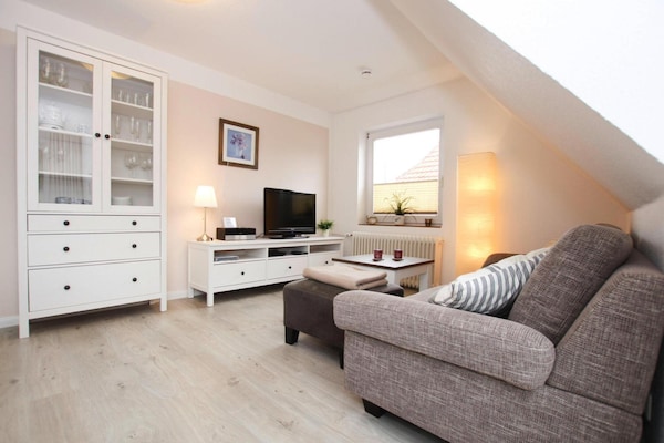 Op 700 m van zee: Gezellig appartement in St. Peter-Ording - thumbnail 6