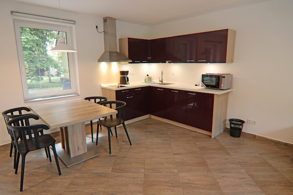 Op 800 m van het strand: Vakantiehuis Doppelhaus Seestern in Lohmen - thumbnail 4