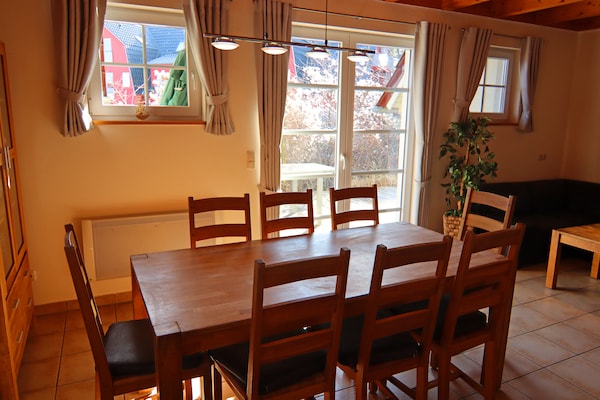 Op 300 m van zee: Ruim appartement voor 8 personen in Trassenheide - thumbnail 6