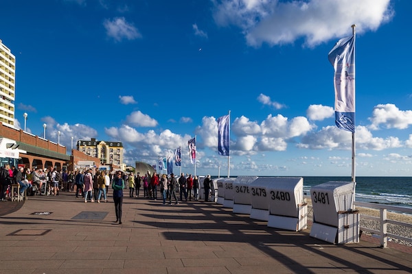 6-persoons appartement in Westerland op 1 km van de zee - thumbnail 4