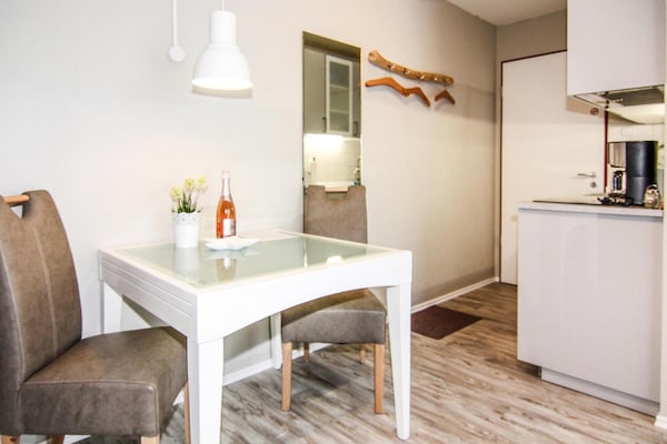 Compact appartement in Wiek met WiFi, vlakbij de lagune en haven - thumbnail 5