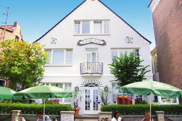 Historisch appartement direct aan de strandpromenade in Wyk - thumbnail 5