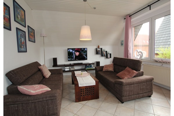 Vrijstaand vakantiehuis voor 6 personen met tuin, vlakbij de haven van Dornumersiel - thumbnail 4