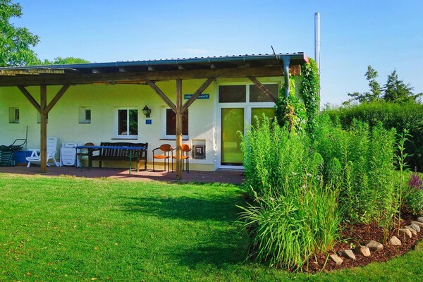 Knusse vakantiewoning voor 4 bij het meer in Klocksin, Mecklenburg-Vorpommern - thumbnail 1