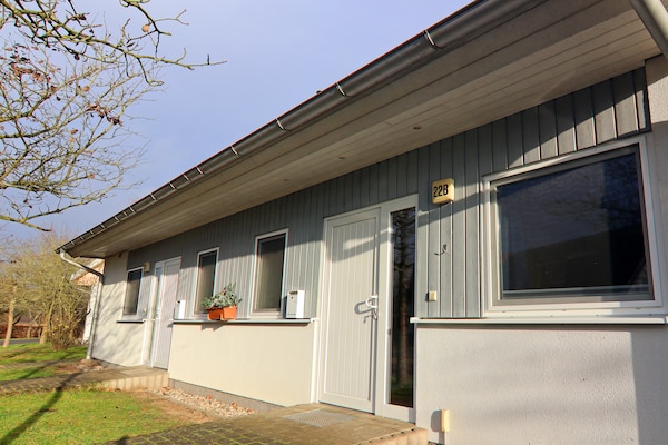 Ruim vakantiehuis voor 9 personen bij de Müritz met sauna en kano-korting - thumbnail 2