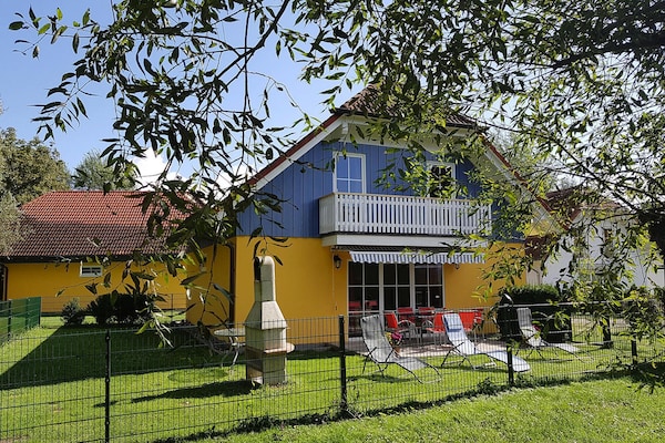 Fh Mit Hund 7-8 Personen 135 Qm - Dargun