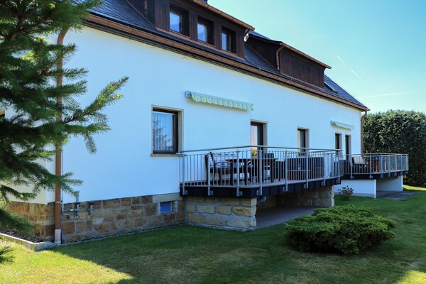 Appartement Festungsblick in Pirna aan de poort van Saksisch Zwitserland - thumbnail 6