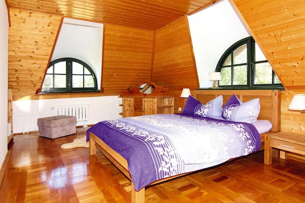 Exclusief rietgedekt vakantiehuis met sauna, 50 meter van de Jabelsche See - thumbnail 6