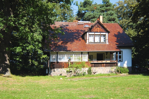 XXL vakantiehuis aan het Werbellinmeer met eigen steiger en 300m² ruimte - thumbnail 3
