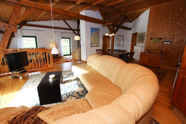 Vrijstaand vakantiehuis in Sternberger Seenland met 3 meren op loopafstand - thumbnail 2