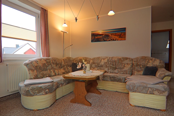 Licht appartement met balkon en elektrisch bed, 900m van het strand van Zinnowitz - thumbnail 5