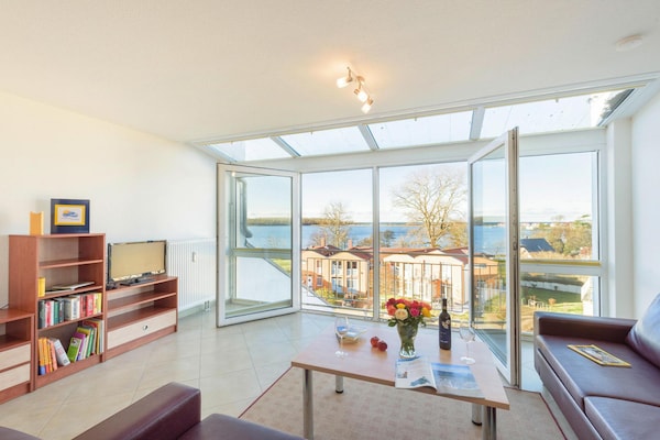 Op 600 m van zee: Modern appartement in Rerik voor 4 personen - thumbnail 5
