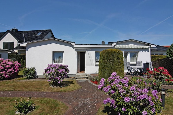 Op 900 m van zee: Gezellig vakantiehuis voor 2 personen in Zinnowitz - thumbnail 1