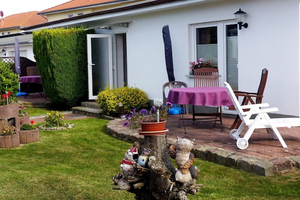 Op 900 m van zee: Gezellig vakantiehuis voor 2 personen in Zinnowitz - thumbnail 3