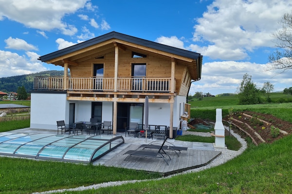 Chalet Gamsknogel Inzell met privézwembad aan de piste - thumbnail 3