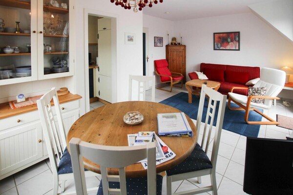 Licht appartement met balkon aan de golfbaan in St. Peter-Ording - thumbnail 3