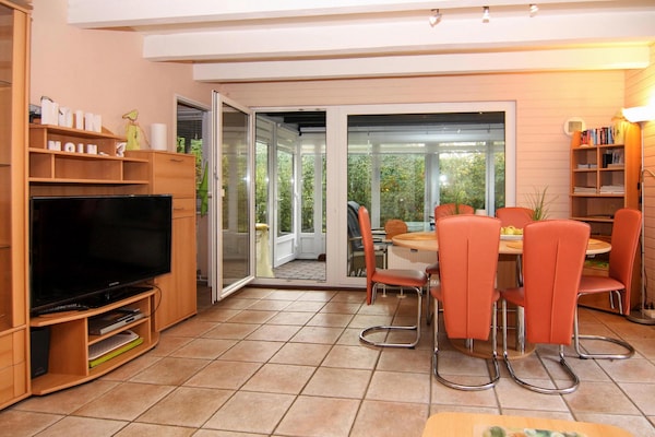 Bungalow Warwerort: knus vakantiehuisje op 150m van de Waddenzee - thumbnail 4