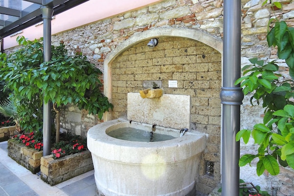 4-persoons appartement in centrum Toscolano Maderno - thumbnail 5