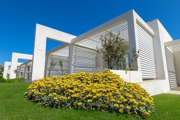 4-persoons modern appartement aan zee in Stintino - thumbnail 2
