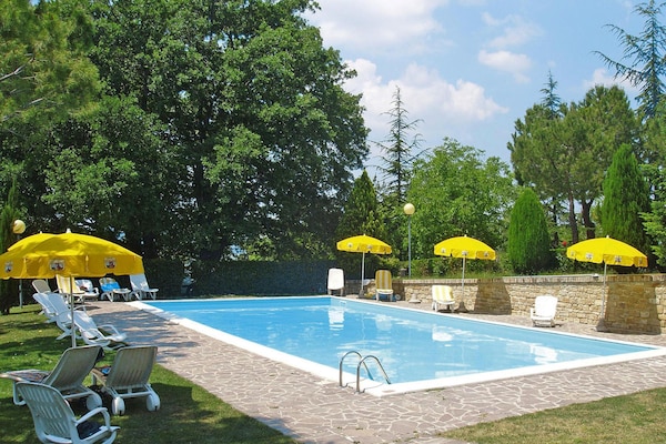 Rustiek appartement voor 4 op vakantiepark met golfbaan in Montelparo - thumbnail 5
