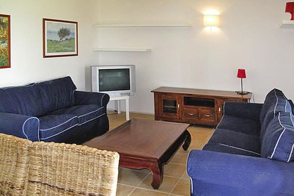 Vrijstaande bungalow met zwembad vlakbij strand San Pietro, Costa Rei - thumbnail 2