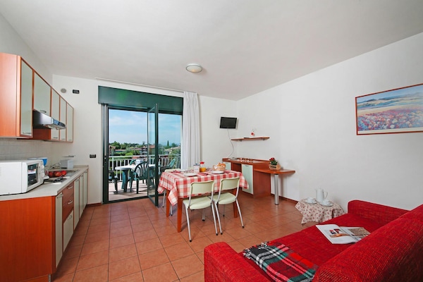 3-persoons appartement aan het Gardameer in Peschiera - thumbnail 4