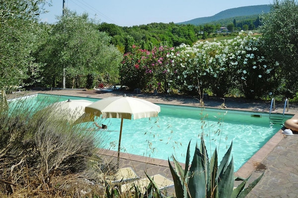 Charmant appartement met zwembad in Sovicille, Toscane - thumbnail 1
