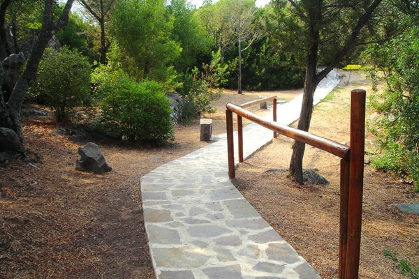 Op 300 m van het meer: Rustgevend appartement in Porto Rotondo - thumbnail 4