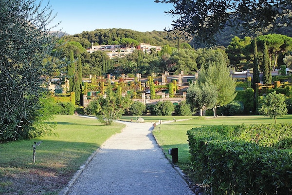 8-persoons appartement met wellness in Rio nell'Elba - thumbnail 3
