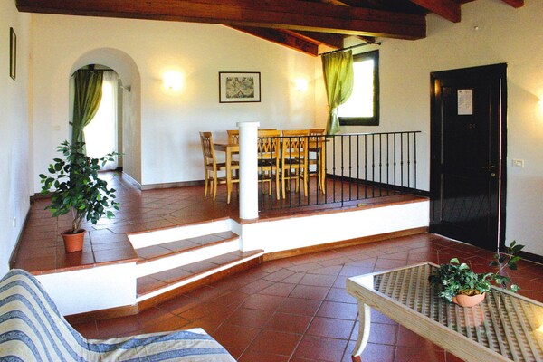 Stintino appartement met gedeeld zwembad en zeezicht op Sardinië - thumbnail 2