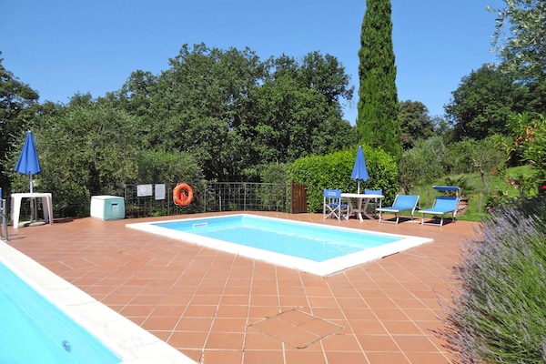 Ruim Toscaans appartement voor 8 personen in Montaione - thumbnail 3