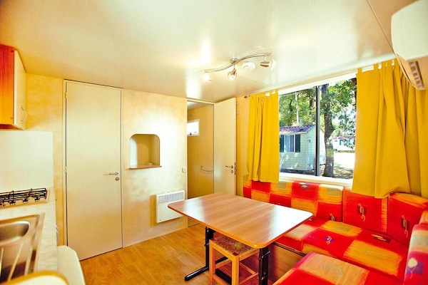 Op 500 m van zee: Comfortabele stacaravan in Belvedere di Aquileia - thumbnail 2