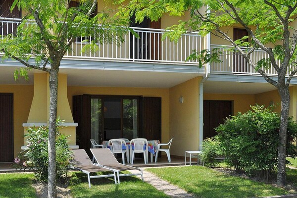 Appartement voor 6 personen op Villaggio dei Fiori in Bibione Spiaggia - thumbnail 2