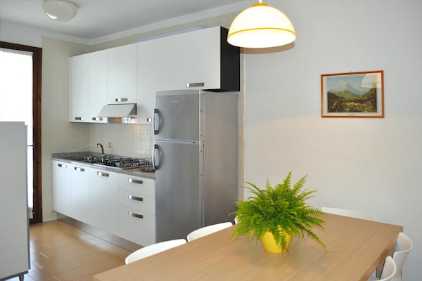 Appartement voor 6 personen op Villaggio dei Fiori in Bibione Spiaggia - thumbnail 5