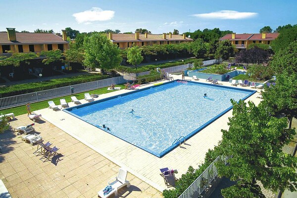 Appartement voor 6 personen op Villaggio dei Fiori in Bibione Spiaggia - thumbnail 1