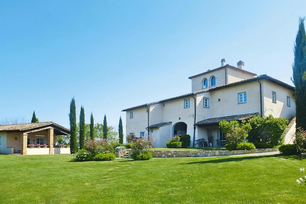Sfeervol Toscaans appartement in Gambassi Terme - thumbnail 6