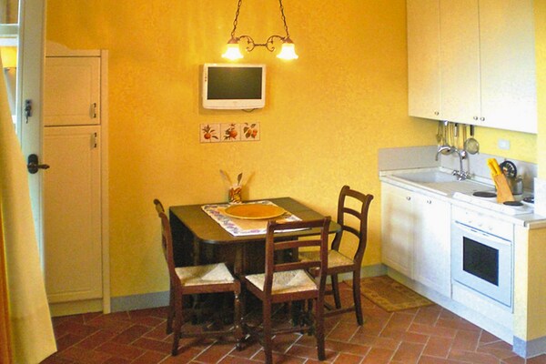 Sfeervol Toscaans appartement in Gambassi Terme - thumbnail 3