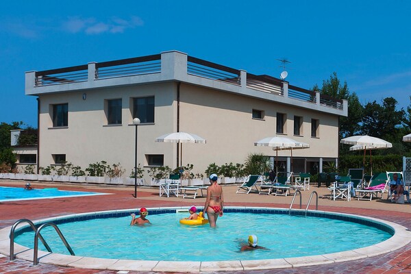 Modern appartement voor 6 personen nabij het strand van San Vincenzo - thumbnail 5