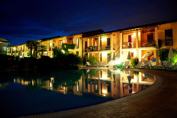 Appartement voor 7 aan het Gardameer op park Bella Italia in Peschiera - thumbnail 2