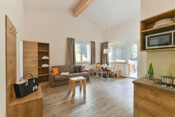Ruim appartement voor 6 personen bij Klösterle am Arlberg met sauna en tuin - thumbnail 3
