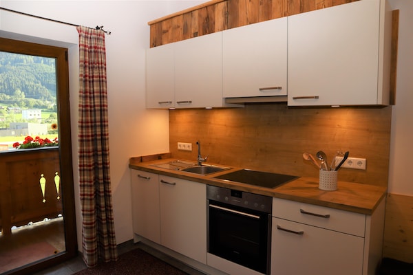 Aan het meer: Ruim appartement in Neukirchen voor 6 personen - thumbnail 5