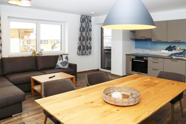 Baderhäusl: Modern appartement met wellness in hartje Bramberg am Wildkogel - thumbnail 2