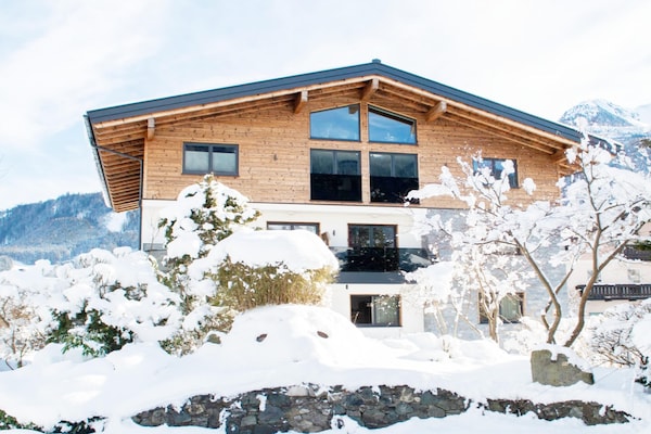 4-persoons appartement met wellness in Bramberg am Wildkogel - thumbnail 1