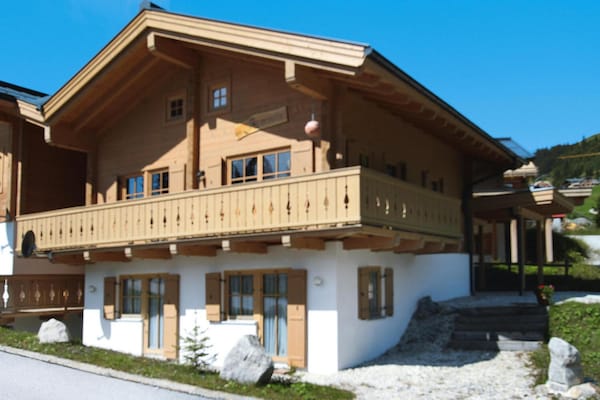 Chalet Rosenalm: Luxe XXL Chalet met Uitzicht op Gletsjers in Königsleiten - thumbnail 2