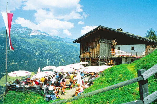 Ruim vakantiehuis voor 8 personen op 1000 m² natuurterrein nabij Salzburg - thumbnail 5