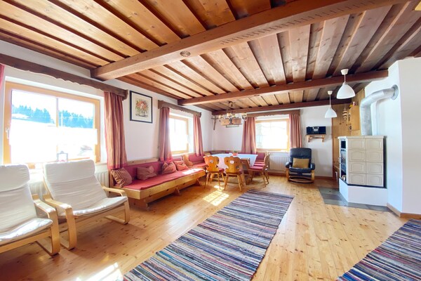 Ruim vakantiehuis voor 8 personen op 1000 m² natuurterrein nabij Salzburg - thumbnail 2